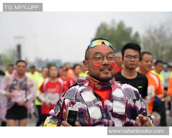 K60手机壳球星足球主题设计,完美结合运动激情与科技时尚 K60手机壳球星足球主题设计,完美结合运动激情与科技时尚